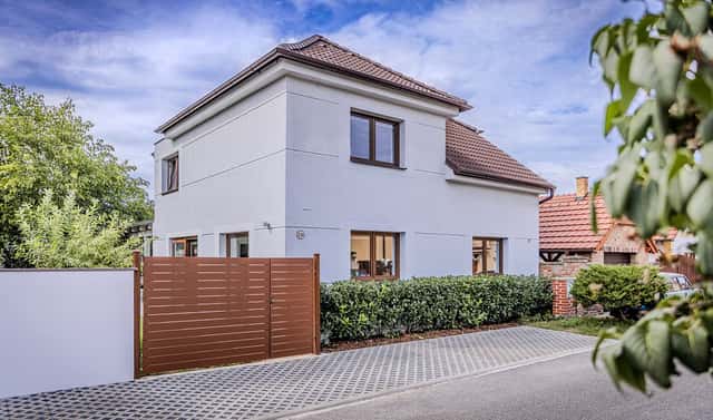 Prodej domu 128 m² s pozemkem 459 m², Dlouhá, Sokoleč, okres Nymburk