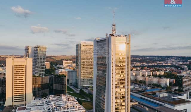 Pronájem kanceláře 30 m², Na strži, Praha 4 – Nusle