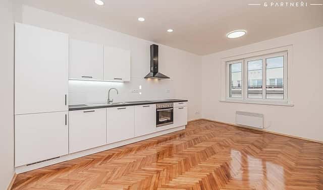 Pronájem bytu 2+kk 46 m², Puškinova, Hradec Králové – Pražské Předměstí