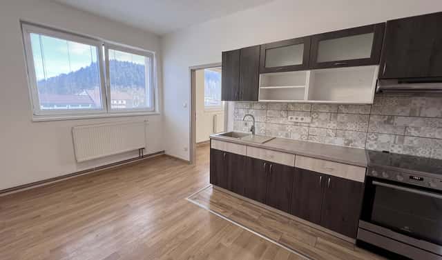 Prodej bytu 2+kk 42 m², Žižkova, Náchod