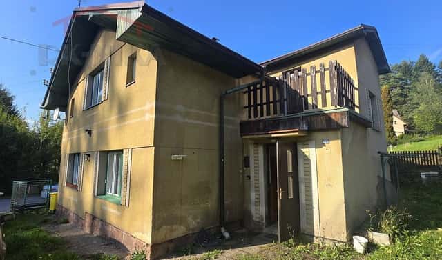 Prodej domu 140 m² s pozemkem 381 m², Libštát, okres Semily