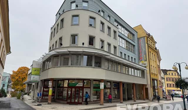 Pronájem parkovacího stání v centru Jablonce nad Nisou ul. Komenského, Komenského, Jablonec nad Nisou
