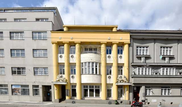 Pronájem kanceláře 35 m², Československé armády, Hradec Králové