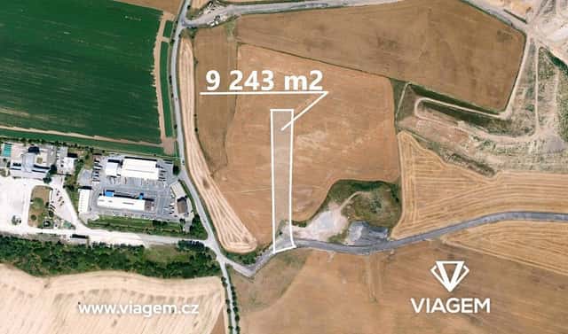 Prodej pole 1 848 m², Nehvizdy, okres Praha-východ