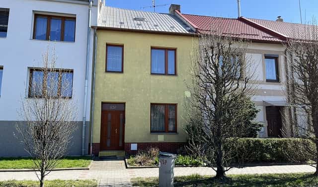 Prodej domu 174 m² s pozemkem 464 m², Holešovská, Hulín, okres Kroměříž
