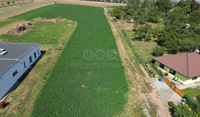 Prodej stavebního pozemku 700 m², Určice, okres Prostějov