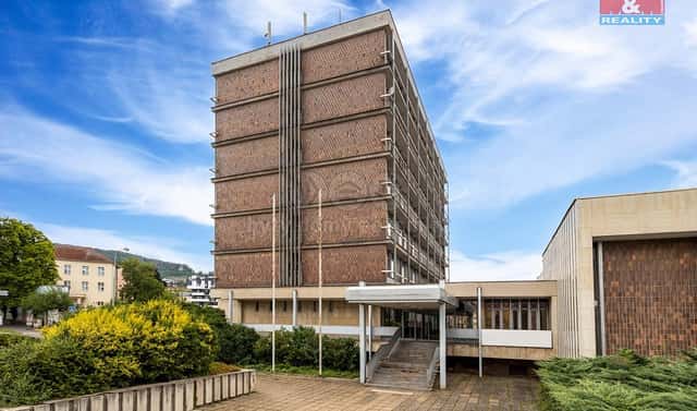 Pronájem kanceláře 340 m², Wagnerovo nám., Beroun – Beroun-Město