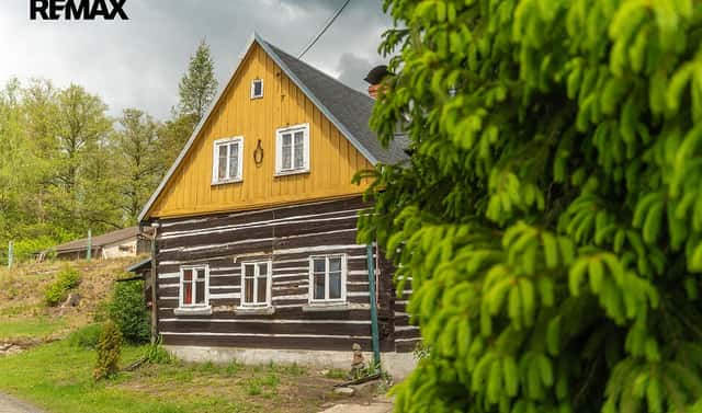 Prodej chaty/chalupy 127 m² s pozemkem 482 m², Radvanec, okres Česká Lípa