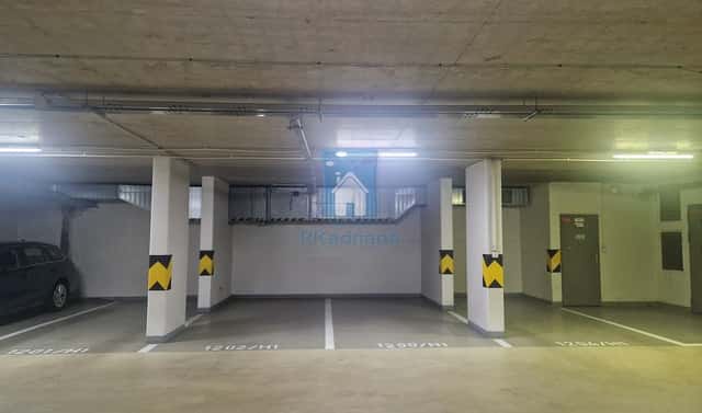 Prodej garážového parkovacího stání, Praha - Vysočany, ulice Poděbradská, Poděbradská, Praha 9 – Vysočany