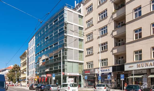 Pronájem kanceláře 215 m², Praha 5