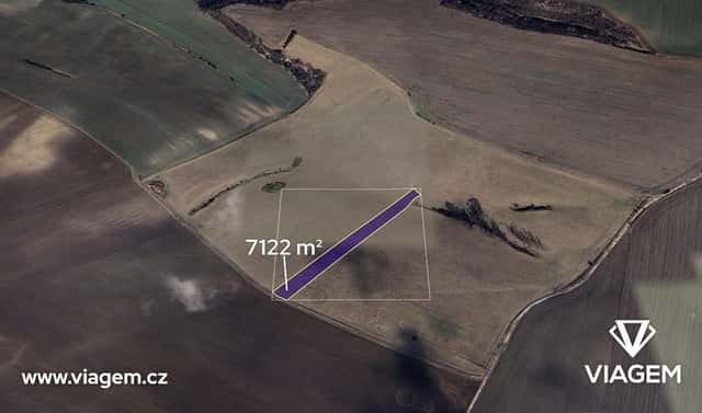 Prodej pole 1 978 m², Vysoká, okres Mělník