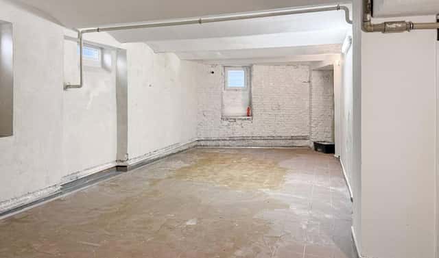 Prodej skladovacích prostor 71 m², Moravská, Karlovy Vary