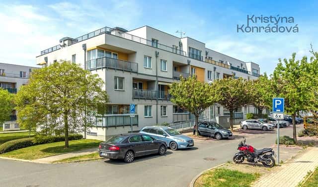Prodej bytu 2+kk 45 m², Saturnova, Praha 10 – Uhříněves