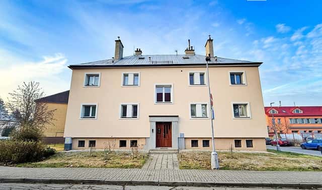 Pronájem bytu 2+1 60 m², Julia Fučíka, Rožnov pod Radhoštěm, okres Vsetín
