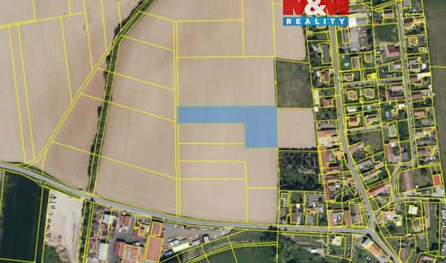 Prodej pole 1 891 m², Staré Hradiště, okres Pardubice
