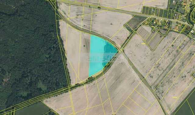Prodej pole 16 816 m², Kornatice, okres Rokycany