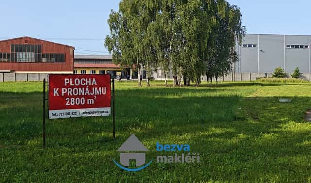 Pronájem louky 2 778 m², Pardubice
