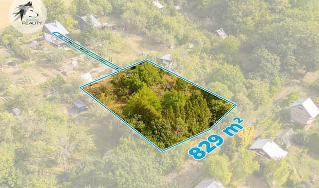 Prodej zahrady 829 m², Zlín – Malenovice
