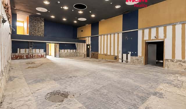 Pronájem obchodních prostor 237 m², Jesenice, okres Praha-západ