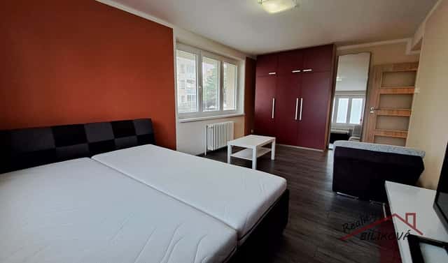 Pronájem bytu 1+1 42 m², Brázdimská, Brandýs nad Labem-Stará Boleslav – Brandýs nad Labem, okres Praha-východ