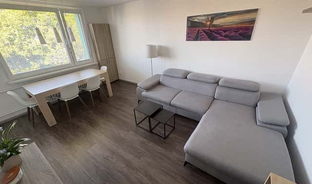 Pronájem bytu 3+1 68 m², Nám. V. Čtvrtka, Jičín