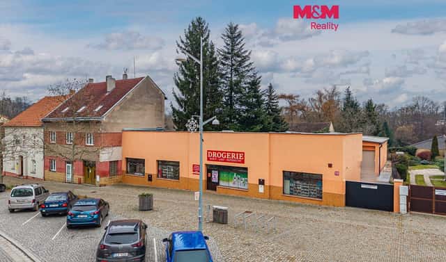 Prodej obchodních prostor 691 m², Úvaly, okres Praha-východ