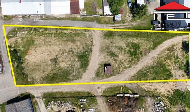 Prodej komerčního pozemku 5 142 m², Vazačka, Bělá pod Bezdězem, okres Mladá Boleslav