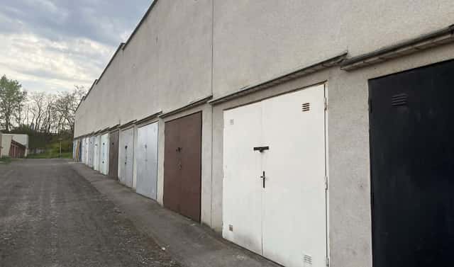 Garáž s elektrikou, Kolín - Cihelna, Jabloňová, Kolín – Kolín IV