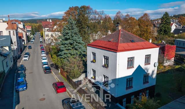 Prodej domu 220 m² s pozemkem 774 m², Jablonec nad Nisou