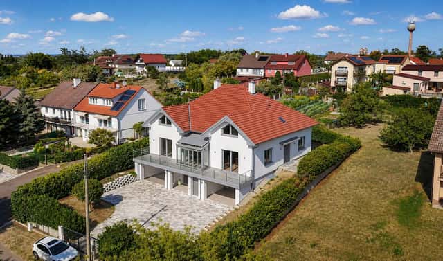 Prodej domu 408 m² s pozemkem 923 m², Pohořelice – Nová Ves, okres Brno-venkov