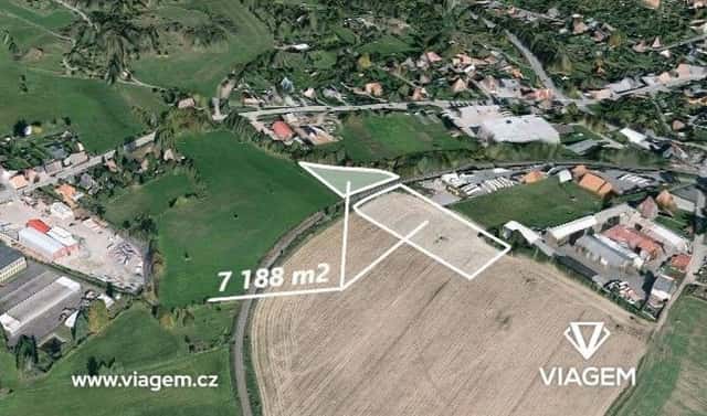 Prodej stavebního pozemku 1 916 m², Skuteč, okres Chrudim