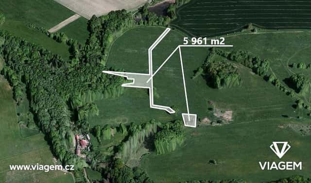 Prodej pole 1 599 m², Kamenice, okres Praha-východ