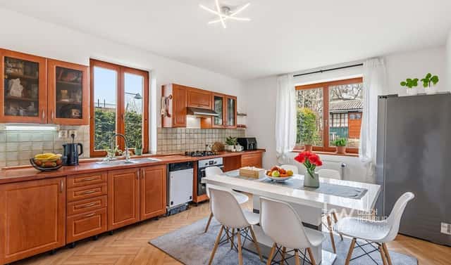Prodej domu 121 m² s pozemkem 388 m², Palouky, Hostivice, okres Praha-západ