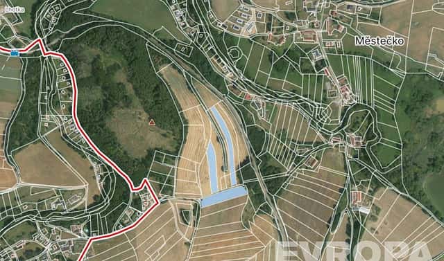 Prodej pole 13 942 m², Chotýšany, okres Benešov