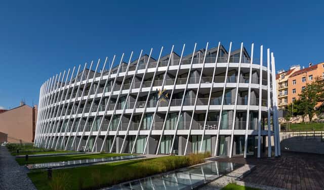 Pronájem kanceláře 345 m², Holečkova, Praha 5 – Smíchov
