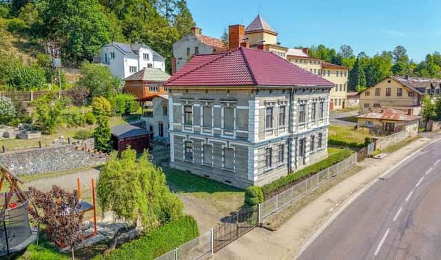 Prodej domu 213 m² s pozemkem 1 424 m², 9. května, Horní Police, okres Česká Lípa