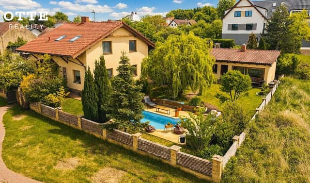 Prodej domu 248 m² s pozemkem 784 m², Tymákov, okres Plzeň-město