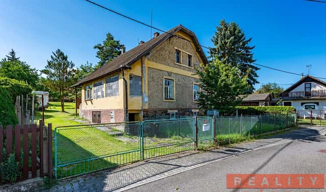 Prodej domu 80 m² s pozemkem 1 042 m², Osek, okres Beroun