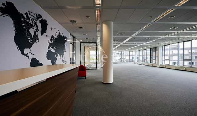 Pronájem kanceláře 166 m², Radlická, Praha 5