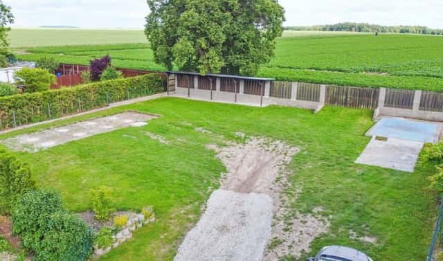 Prodej stavebního pozemku 1 209 m², Plužná, okres Mladá Boleslav