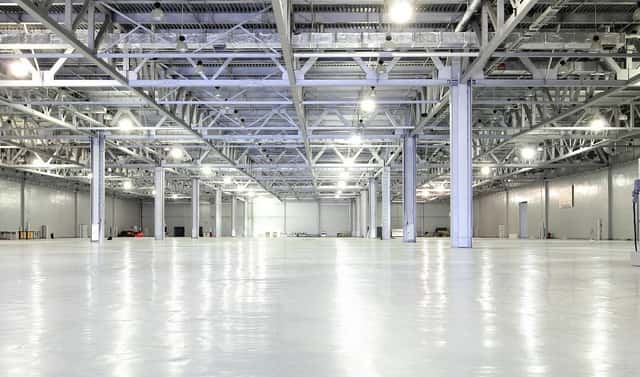 Pronájem skladovacích prostor 6 200 m², Kolín