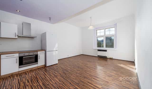 Prodej bytu 2+kk 56 m², Na břehu, Praha 9 – Vysočany
