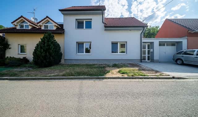 Pronájem domu 175 m² s pozemkem 483 m², Uherské Hradiště