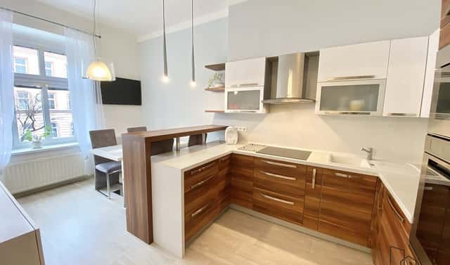 Pronájem bytu 3+1 84 m², 17. listopadu, Olomouc