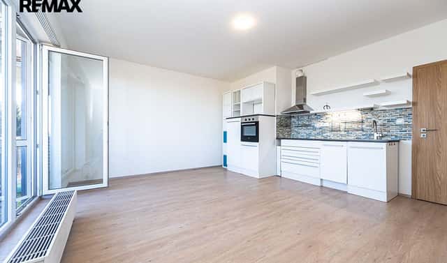 Pronájem bytu 1+kk 32 m², Ječná, Hostivice, okres Praha-západ