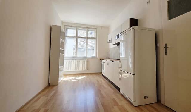 Pronájem bytu 3+1 80 m², Schwarzova, Plzeň – Jižní Předměstí, okres Plzeň-město