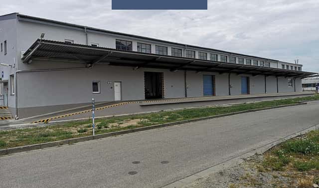 Pronájem skladovacích prostor 2 371 m², Břeclav