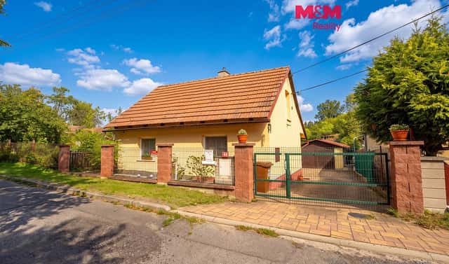 Prodej domu 72 m² s pozemkem 371 m², U Potoka, Vodochody – Hoštice, okres Praha-východ