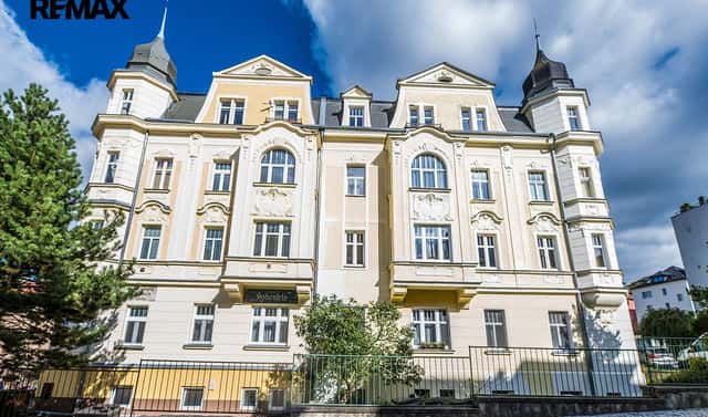 Prodej bytu 3+1 82 m², 5. května, Karlovy Vary – Drahovice