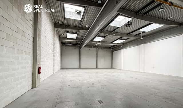 Prodej výrobních prostor 462 m², Brněnská, Znojmo